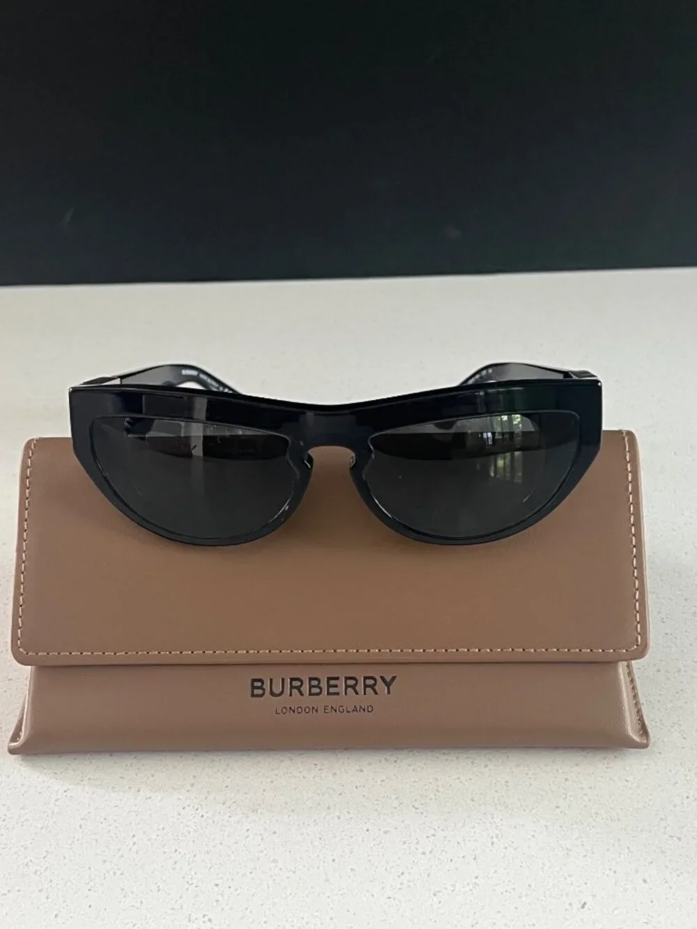 Burberry BE4422U cat eye black sunglasses